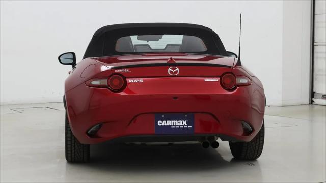 2023 Mazda MX-5 Club