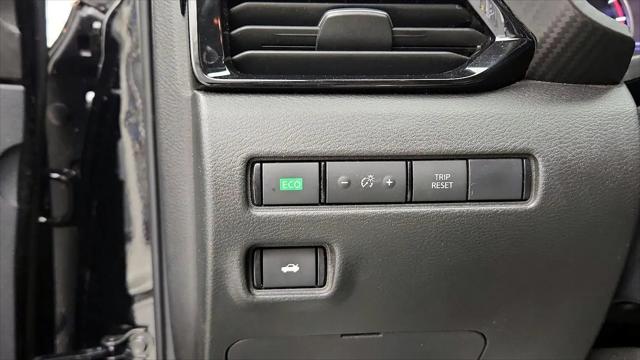 2022 Nissan Sentra SV Xtronic CVT