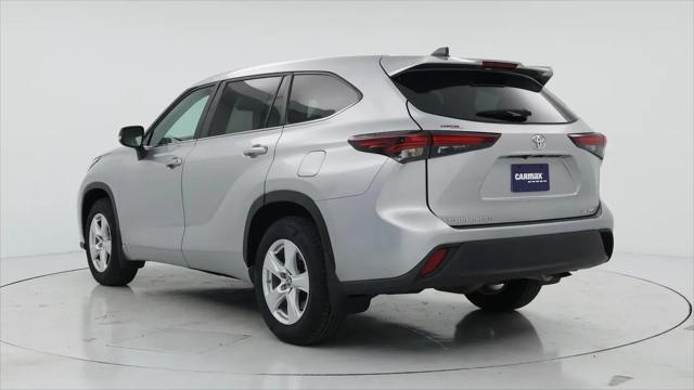2024 Toyota Highlander LE