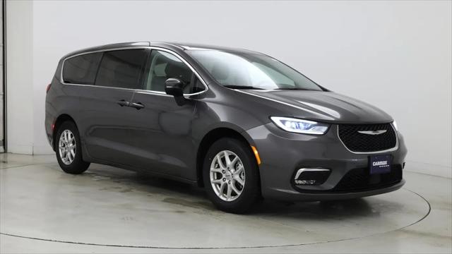 2023 Chrysler Pacifica Touring L for sale in Savannah, GA