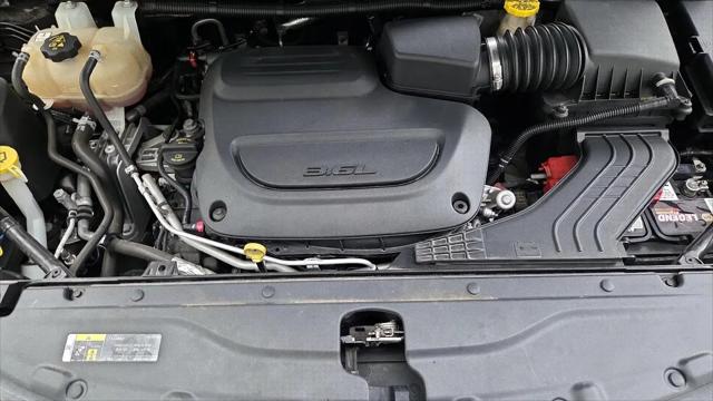 2020 Chrysler Pacifica Touring L