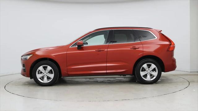 2022 Volvo XC60 B5 Momentum