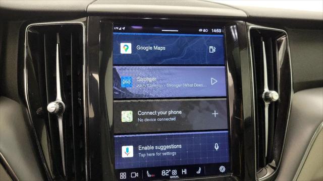 2022 Volvo XC60 B5 Momentum