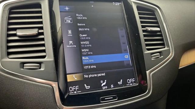 2021 Volvo XC90 T6 Momentum 7 Passenger