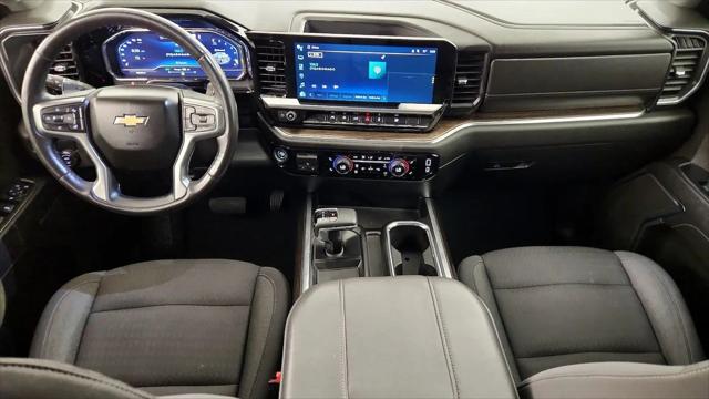 2023 Chevrolet Silverado 1500 2WD Crew Cab Short Bed LT
