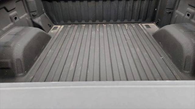 2023 Chevrolet Silverado 1500 2WD Crew Cab Short Bed LT