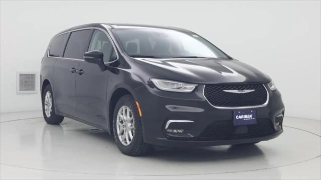 2024 Chrysler Pacifica Touring L for sale in College Station, TX