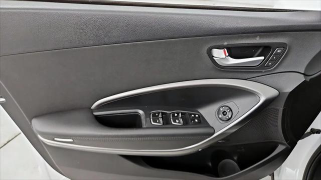 2017 Hyundai Santa Fe Sport 2.0T Ultimate