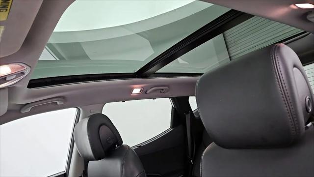 2017 Hyundai Santa Fe Sport 2.0T Ultimate