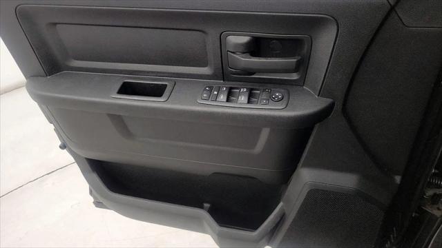 2022 Ram 1500 Classic Tradesman Crew Cab 4x2 5'7" Box