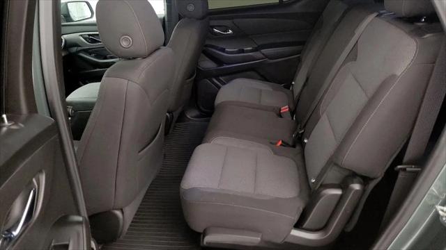 2023 Chevrolet Traverse FWD LT Cloth