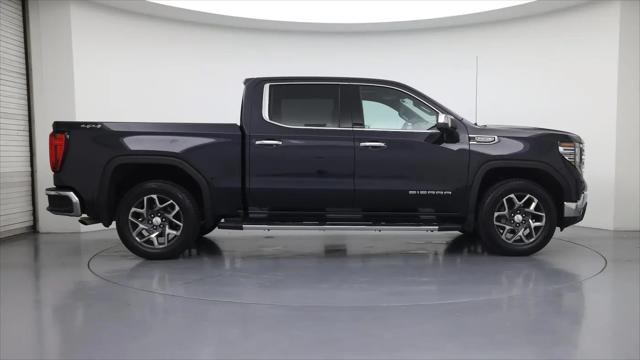 2022 GMC Sierra 1500 4WD Crew Cab Short Box SLT