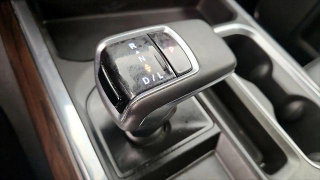 2022 GMC Sierra 1500 4WD Crew Cab Short Box SLT