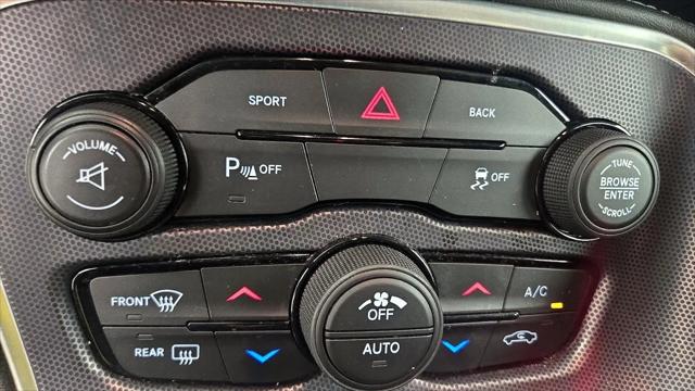 2016 Dodge Challenger R/T Plus