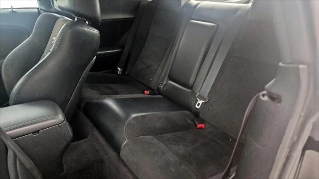 2016 Dodge Challenger R/T Plus