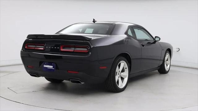 2016 Dodge Challenger R/T Plus