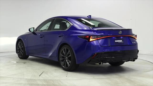 2025 Lexus IS 300 F SPORT Design