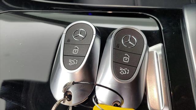 2025 Mercedes-Benz GLC 350e 4MATIC