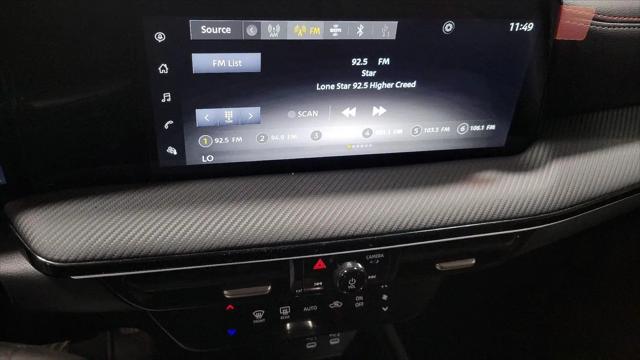 2025 Nissan Kicks SR FWD