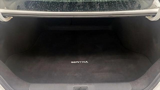 2022 Nissan Sentra SV Xtronic CVT