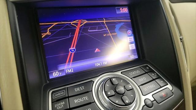 2017 INFINITI QX50 Standard