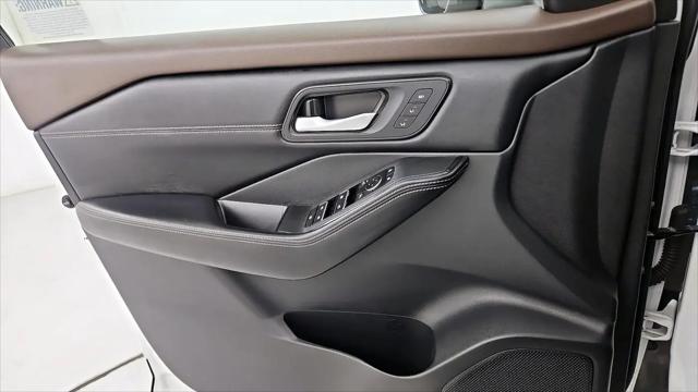 2023 Nissan Rogue SL FWD