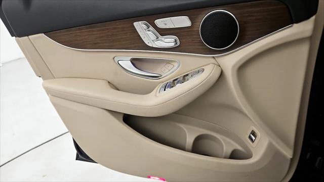 2022 Mercedes-Benz GLC SUV