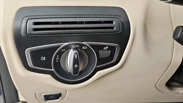 2022 Mercedes-Benz GLC SUV