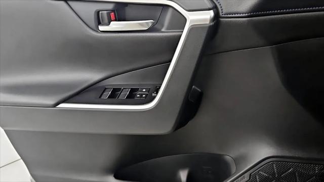 2019 Toyota RAV4 Hybrid XSE