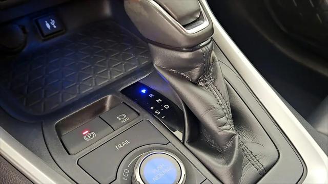 2019 Toyota RAV4 Hybrid XSE