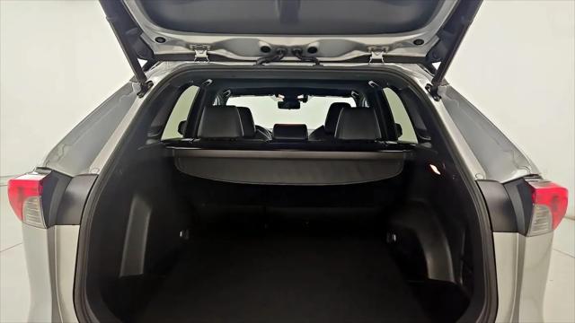 2019 Toyota RAV4 Hybrid XSE
