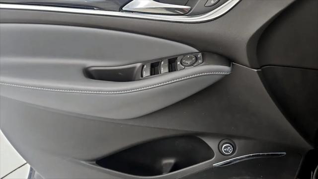 2023 Buick Enclave Essence AWD