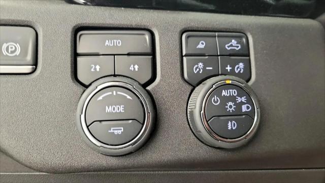 2024 Chevrolet Silverado 1500 4WD Crew Cab Standard Bed LTZ