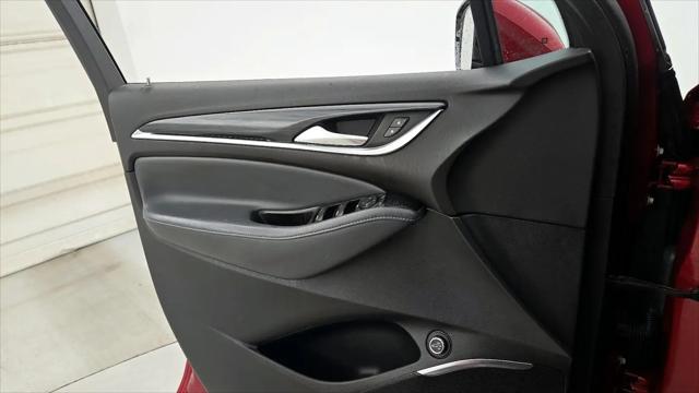 2023 Buick Enclave Essence AWD