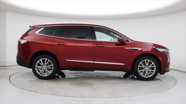 2023 Buick Enclave Essence AWD