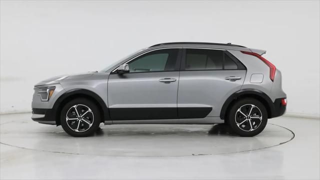 2025 Kia Niro SX