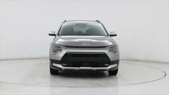 2025 Kia Niro SX