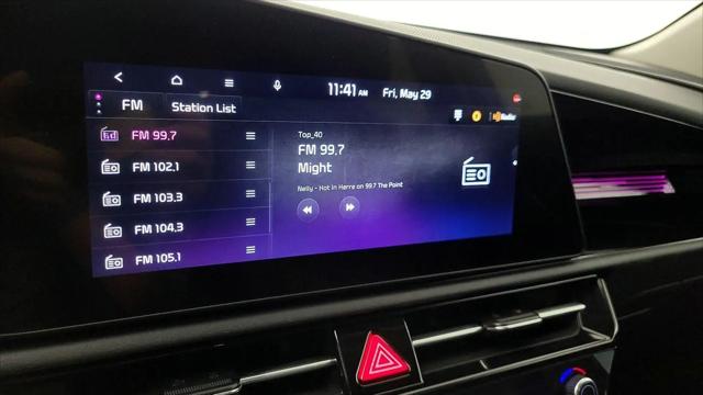 2025 Kia Niro SX