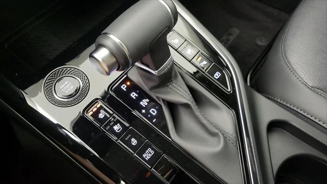 2025 Kia Niro SX