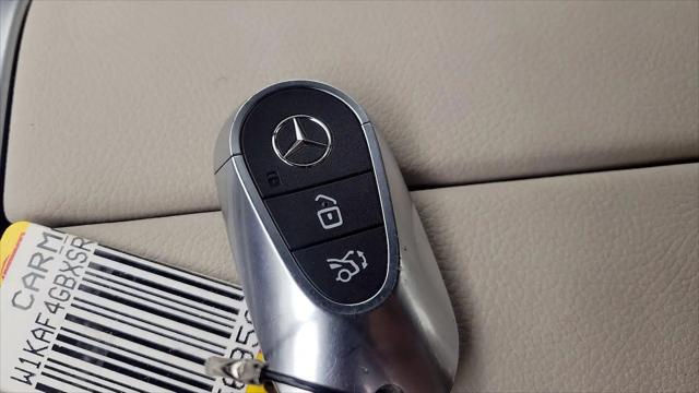 2025 Mercedes-Benz C-CLASS C 300 C 300