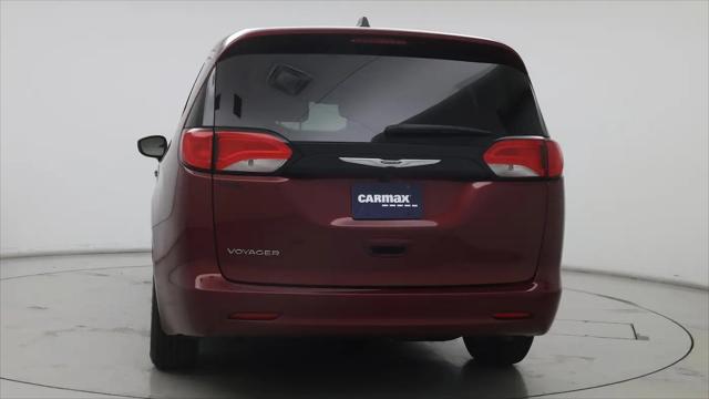 2023 Chrysler Voyager LX
