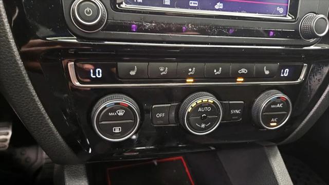 2016 Volkswagen Jetta 2.0T GLI SE