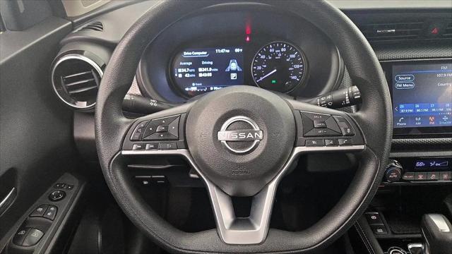 2022 Nissan Kicks SV Xtronic CVT