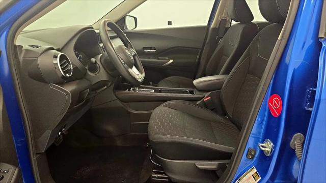 2022 Nissan Kicks SV Xtronic CVT