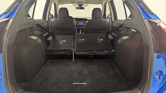 2022 Nissan Kicks SV Xtronic CVT