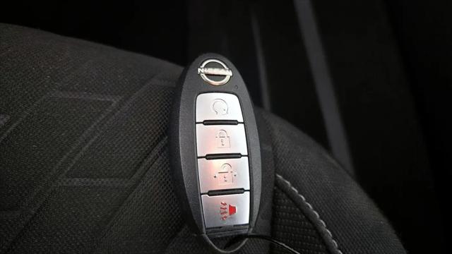 2022 Nissan Kicks SV Xtronic CVT