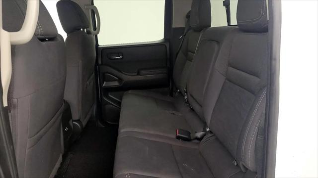 2022 Nissan Frontier Crew Cab SV 4x4