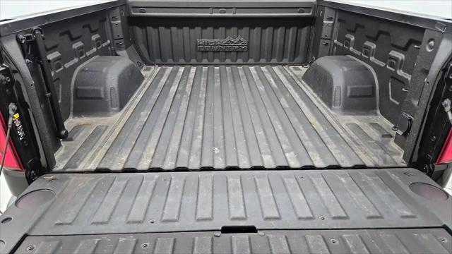2024 Chevrolet Silverado 1500 4WD Crew Cab Short Bed High Country