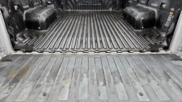 2022 Chevrolet Silverado 1500 2WD Regular Cab Standard Bed WT