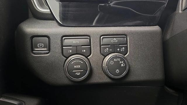 2023 Chevrolet Silverado 1500 4WD Crew Cab Short Bed LT with 2FL